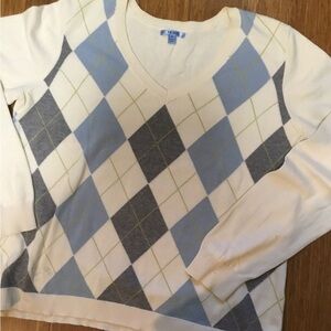 V-neck Izod Argyle Sweater